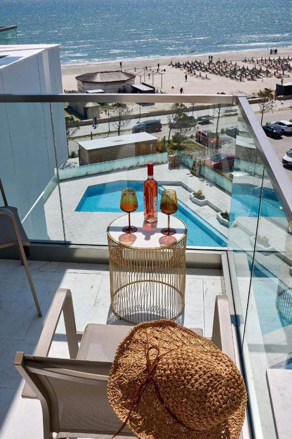 Sea La Vie Apt 240 In Infinity Beach Resort - Parking Mamaia Buitenkant foto