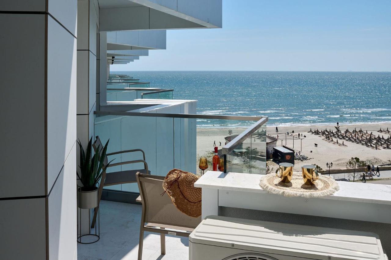 Sea La Vie Apt 240 In Infinity Beach Resort - Parking Mamaia Buitenkant foto