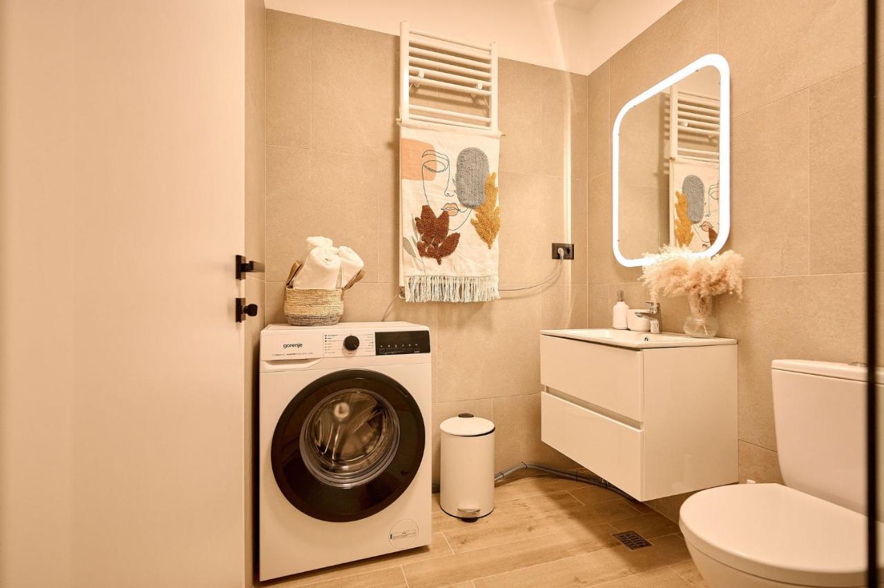 Sea La Vie Apt 240 In Infinity Beach Resort - Parking Mamaia Buitenkant foto