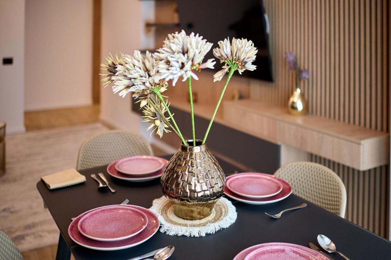 Sea La Vie Apt 240 In Infinity Beach Resort - Parking Mamaia Buitenkant foto