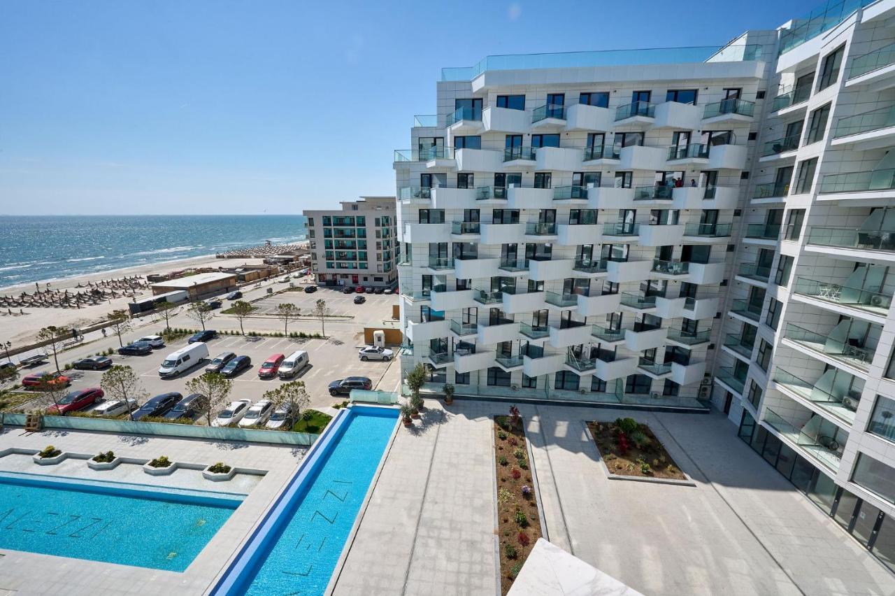 Sea La Vie Apt 240 In Infinity Beach Resort - Parking Mamaia Buitenkant foto