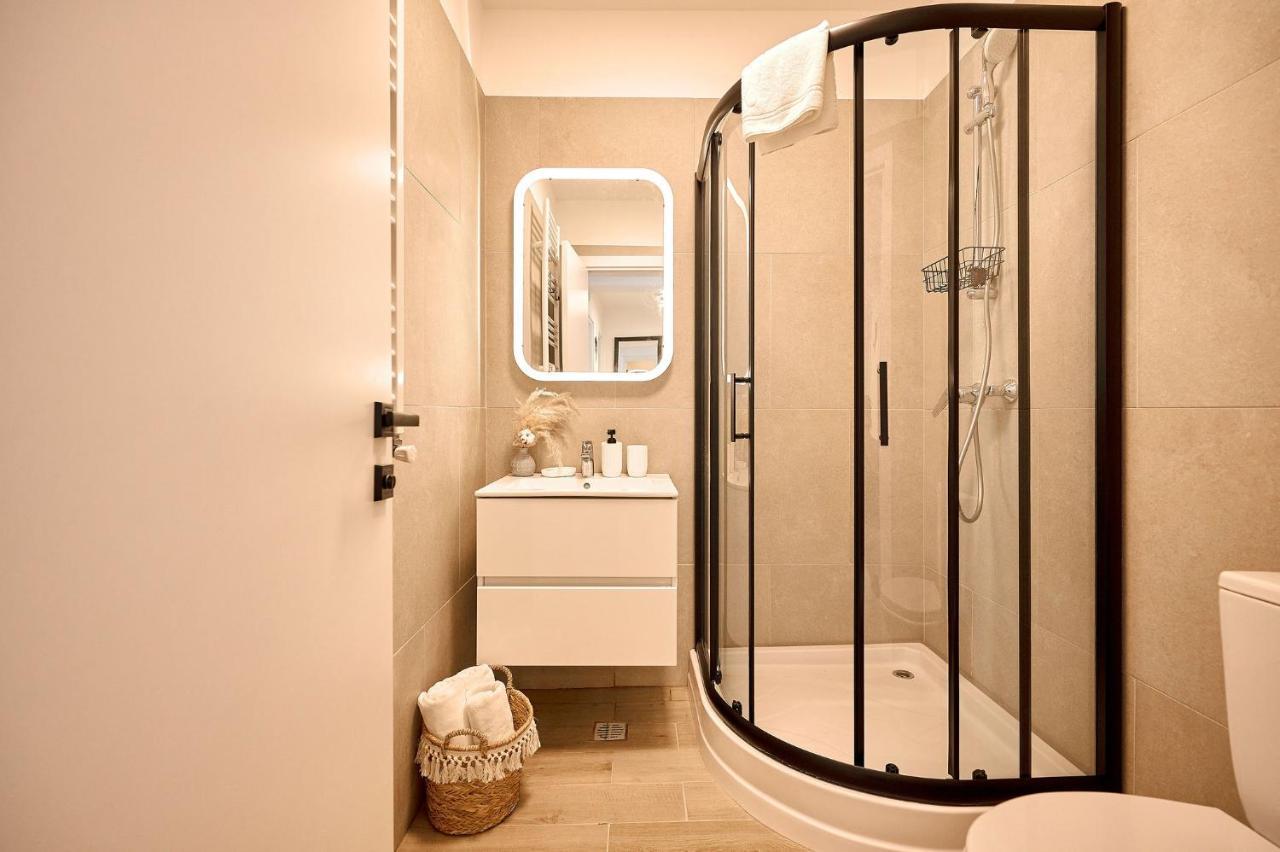 Sea La Vie Apt 240 In Infinity Beach Resort - Parking Mamaia Buitenkant foto