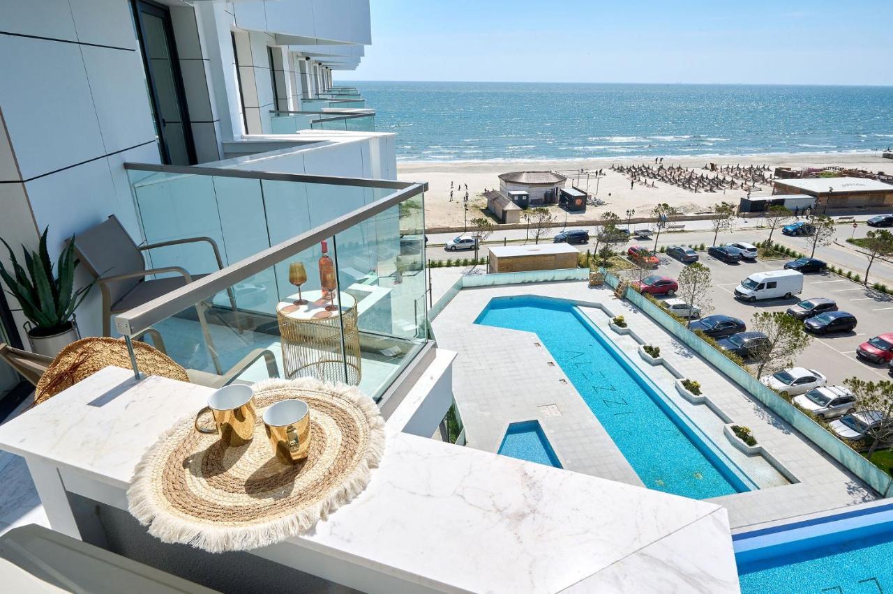 Sea La Vie Apt 240 In Infinity Beach Resort - Parking Mamaia Buitenkant foto